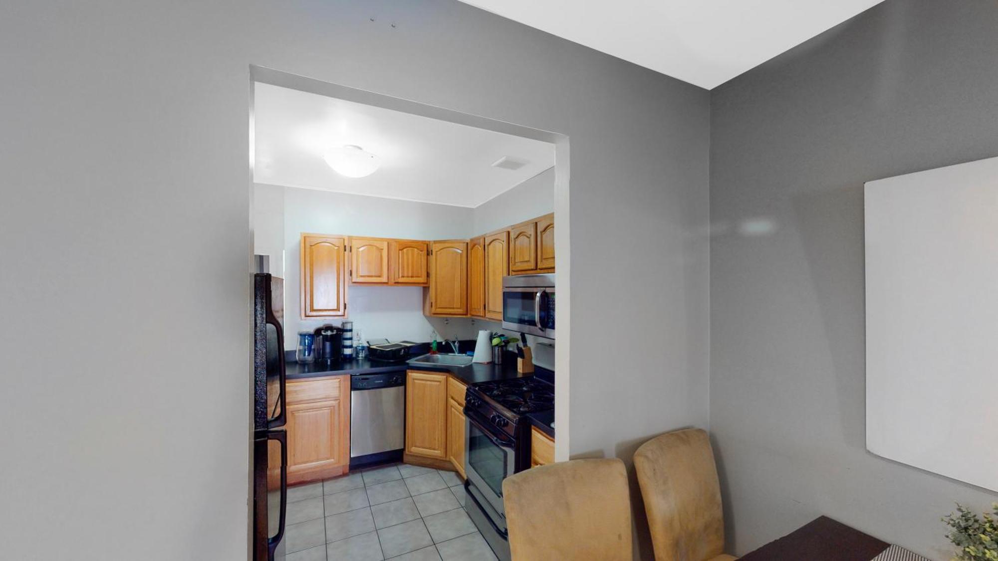 2br Near Mount Sinai & Metropolitan Hospitals